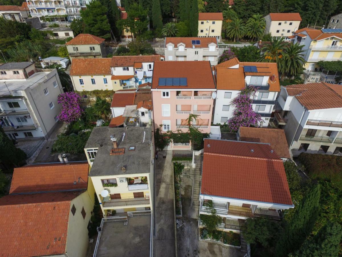 Apartments Knezovic Gradac  Zewnętrze zdjęcie
