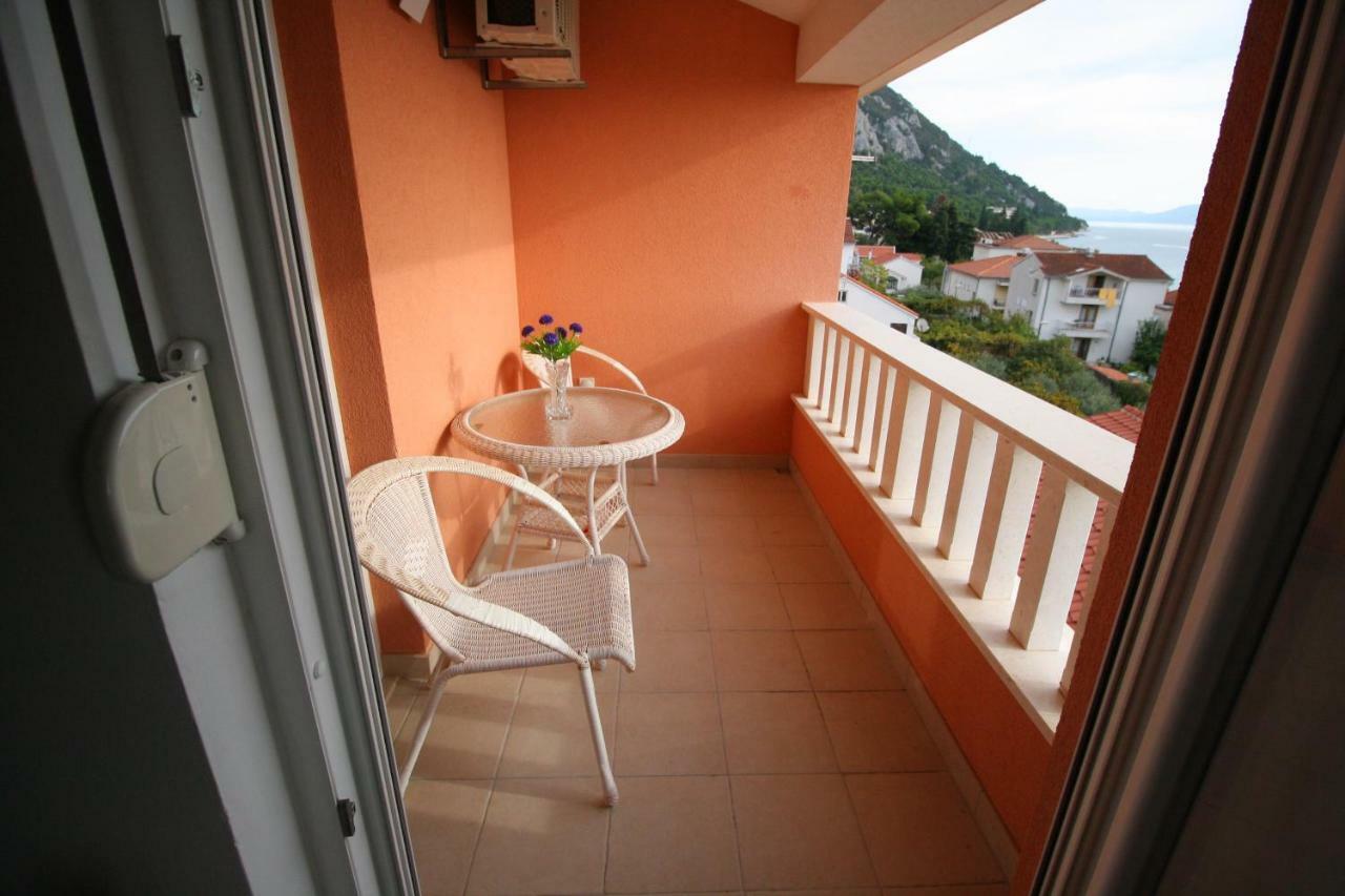 Apartments Knezovic Gradac  Zewnętrze zdjęcie