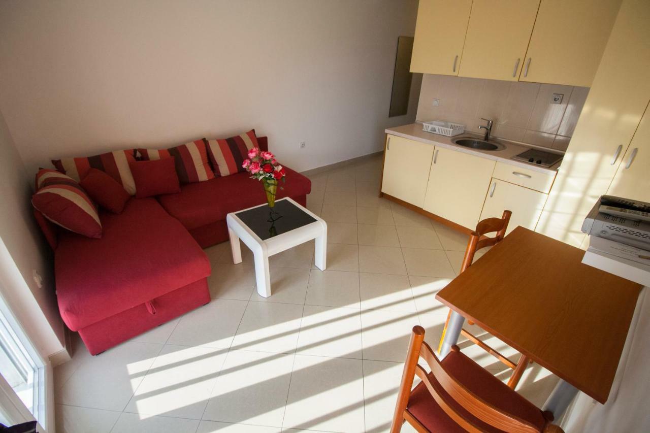 Apartments Knezovic Gradac  Zewnętrze zdjęcie
